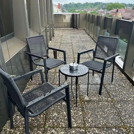 Penthouse Naehe Stadium *